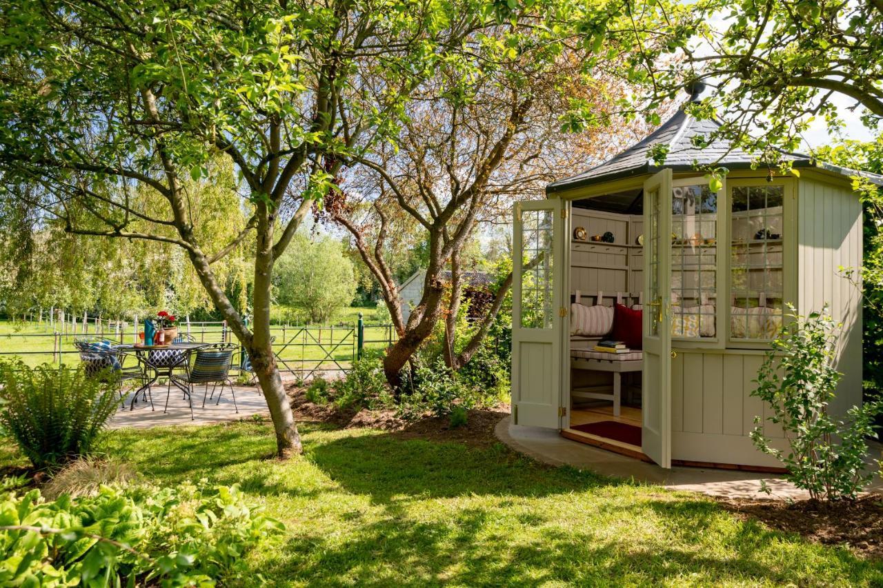 Вилла The Stables Kings Cliffe Экстерьер фото